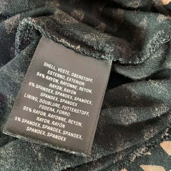 Anthropologie Meadow Rue Josalyn Diamond Print top - Picture 7 of 7